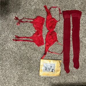Victoria's Secret Ruby Red Glamour Sheers, garter 36B